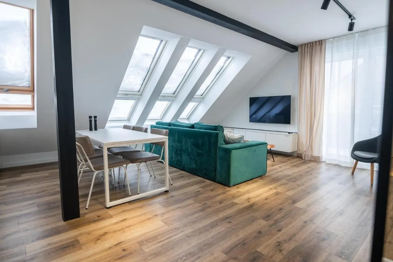 Apartament Apartinvest Szklarska 800 C7 i C14 Szklarska Poręba Polska