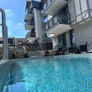 Five Seasons Lejlighedshotel